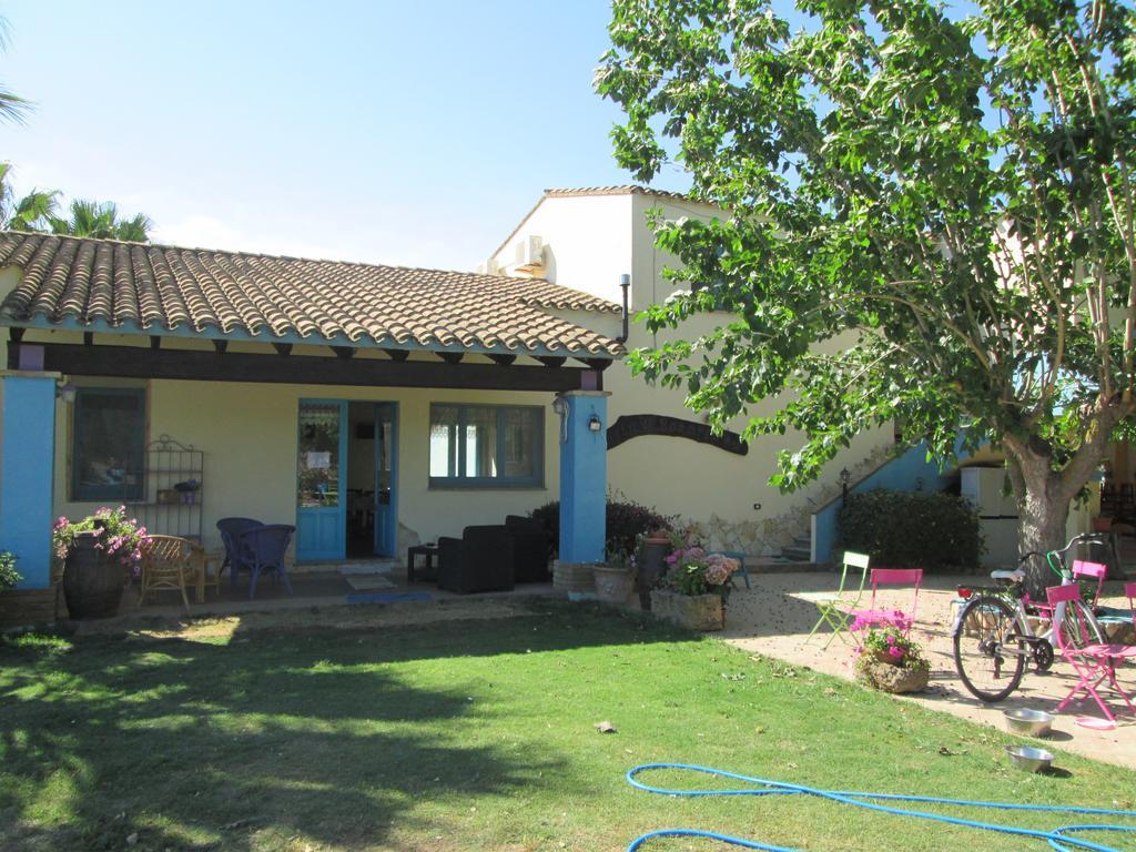 Agriturismo Bingia Bonaria Pula Exterior photo